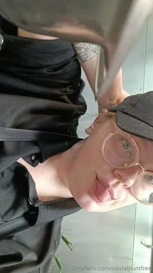 Oliviabluntfree OnlyFans Leaked Free Thumbnail Picture - #98sbhMqVDu