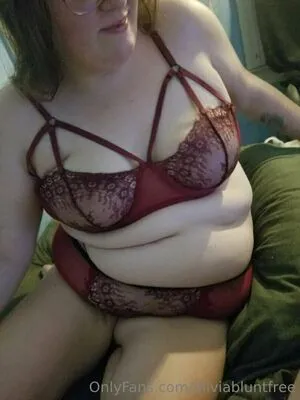 Oliviabluntfree OnlyFans Leaked Free Thumbnail Picture - #OsrBsBn5Dx