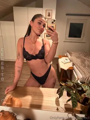 Oliviacecil OnlyFans Leaked Free Thumbnail Picture - #UmUIDupv9c