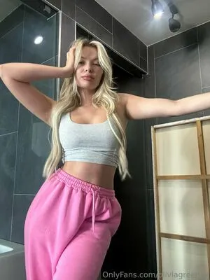 Oliviagreenxx OnlyFans Leaked Free Thumbnail Picture - #872Bxn9zXw