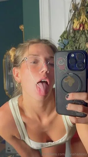 Oliviahansley OnlyFans Leaked Free Thumbnail Picture - #hpNvUYF09r