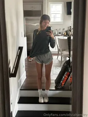Oliviahansley OnlyFans Leaked Free Thumbnail Picture - #tSD4Hr3Um5