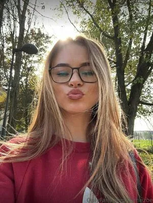 Oliviaola Vip OnlyFans Leaked Free Thumbnail Picture - #MESxpqu6nm