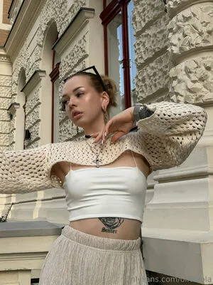 Oliviaola OnlyFans Leaked Free Thumbnail Picture - #4Y2I95QOZ3