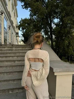 Oliviaola OnlyFans Leaked Free Thumbnail Picture - #NrwYF0niFe