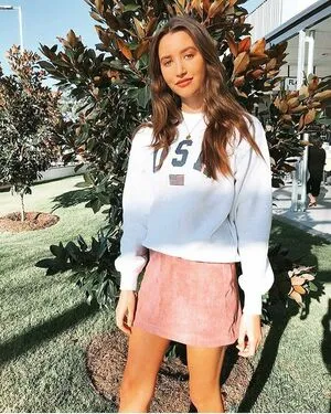 Oliviapatmore OnlyFans Leaked Free Thumbnail Picture - #3dTpX44thW