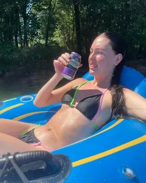 Oliviarcox OnlyFans Leaked Free Thumbnail Picture - #HTA69a6y6T