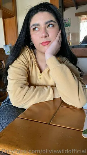 Oliviawildofficial OnlyFans Leaked Free Thumbnail Picture - #egUMe575gs