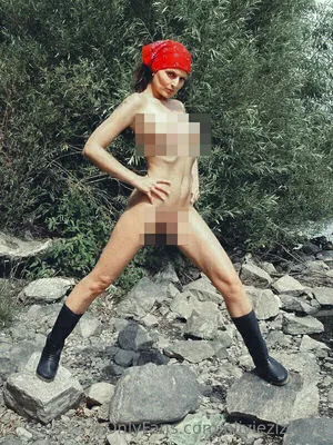 Oliviezizkova OnlyFans Leaked Free Thumbnail Picture - #Sw9c5i3RCa