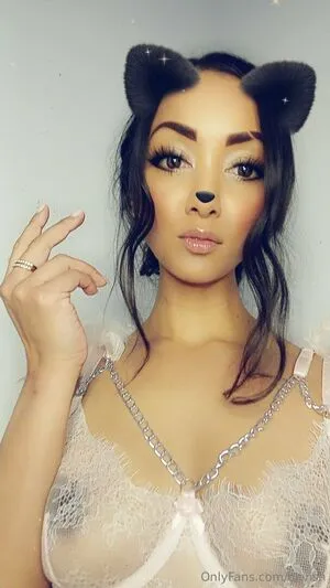 Olivish OnlyFans Leaked Free Thumbnail Picture - #x0NJXEZY4c