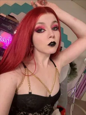 Olyashaa OnlyFans Leaked Free Thumbnail Picture - #08stjlGHG7