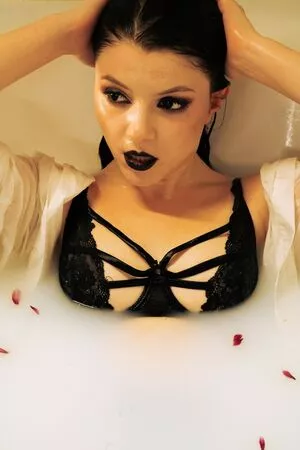 Olyashaa OnlyFans Leaked Free Thumbnail Picture - #yue0w2vX6x