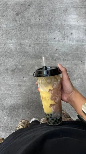 Om4ly OnlyFans Leaked Free Thumbnail Picture - #8QpqZp29qj