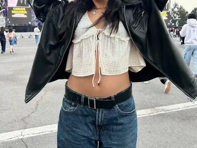 Om4ly OnlyFans Leaked Free Thumbnail Picture - #iswbxuP6ar