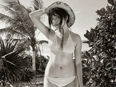 Om4ly OnlyFans Leaked Free Thumbnail Picture - #uV44Pew7Qy