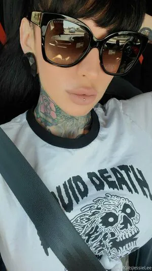 Omgitsjessielee OnlyFans Leaked Free Thumbnail Picture - #KyE07JYer3