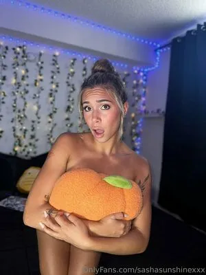 Omgitsmjxo OnlyFans Leaked Free Thumbnail Picture - #MwzPg151Cb