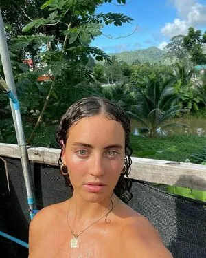 Ondine Mirosch OnlyFans Leaked Free Thumbnail Picture - #pla9dub8W3