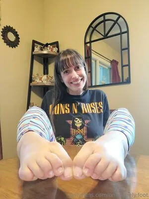 One Lonely Foot OnlyFans Leaked Free Thumbnail Picture - #Tt1jmmlrH2