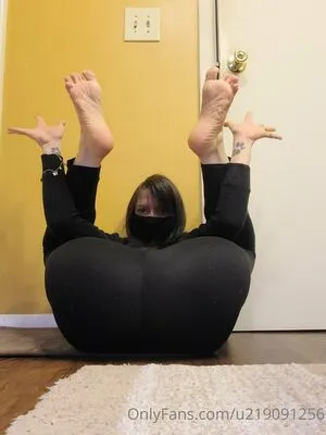 One Lonely Foot OnlyFans Leaked Free Thumbnail Picture - #vtsORphZw6