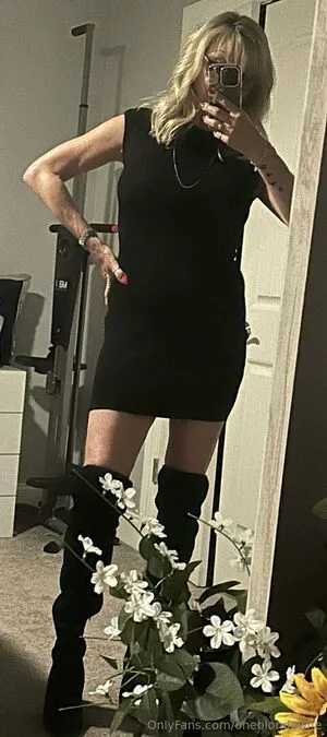 Oneblondewife OnlyFans Leaked Free Thumbnail Picture - #IAjusrkcD0