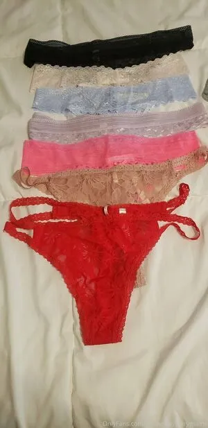 Onehotmysterymama OnlyFans Leaked Free Thumbnail Picture - #6Al6QMQMHd