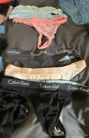 Onehotmysterymama OnlyFans Leaked Free Thumbnail Picture - #X4ZwUTfG46