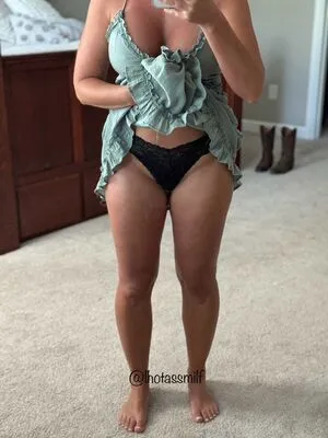 Onehottiemom OnlyFans Leaked Free Thumbnail Picture - #xc8oW09wxG