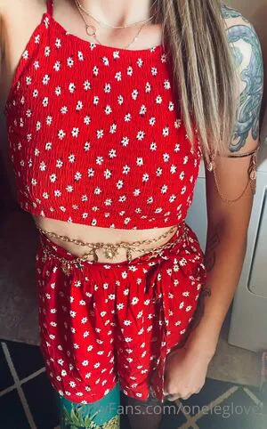 Oneleglover OnlyFans Leaked Free Thumbnail Picture - #MLyVv2d8jF