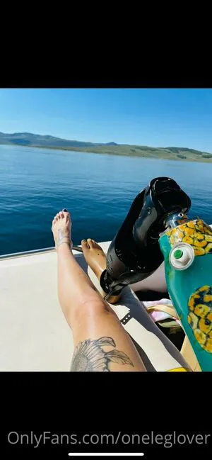 Oneleglover OnlyFans Leaked Free Thumbnail Picture - #d4K1m2bImj