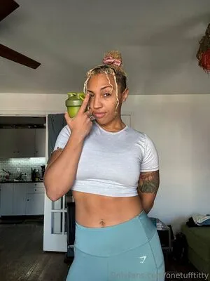 Onetufftitty OnlyFans Leaked Free Thumbnail Picture - #4T2IYBOXtp