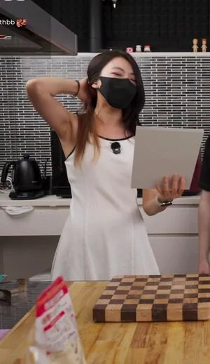 Onigiri OnlyFans Leaked Free Thumbnail Picture - #De1V79cPIX