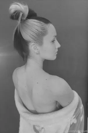 Oniksiya Sofinikum OnlyFans Leaked Free Thumbnail Picture - #c3ltOXoVDE