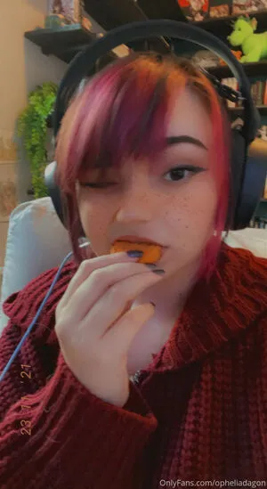 Onlineevie OnlyFans Leaked Free Thumbnail Picture - #2FFQkqBgKQ