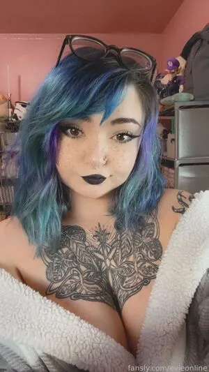 Onlineevie OnlyFans Leaked Free Thumbnail Picture - #Ij8Kqw2X0X