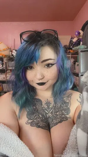 Onlineevie OnlyFans Leaked Free Thumbnail Picture - #J3b8S6UAn0