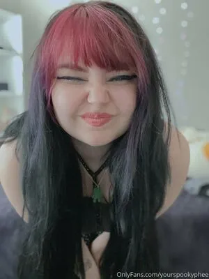 Onlineevie OnlyFans Leaked Free Thumbnail Picture - #s2YjFsM0HA