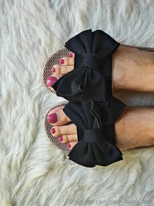 Only Fancy Feet OnlyFans Leaked Free Thumbnail Picture - #KrmpKnIKLZ