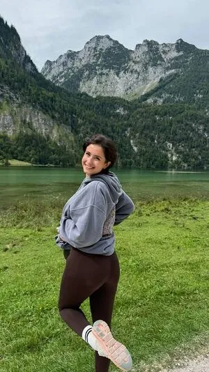 Only Lika OnlyFans Leaked Free Thumbnail Picture - #1AUPfKSGAf