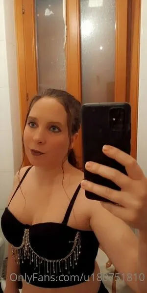 Only Queen84 OnlyFans Leaked Free Thumbnail Picture - #ChnI2GKrPh