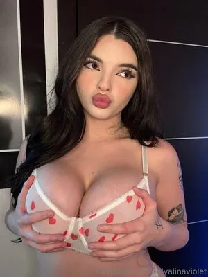 Onlyalinaviolet OnlyFans Leaked Free Thumbnail Picture - #dbBYH9HlnZ