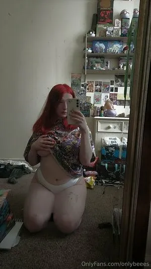 Onlybeees OnlyFans Leaked Free Thumbnail Picture - #LmyrkthNSl