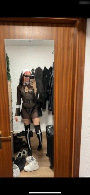 Onlycocochanel OnlyFans Leaked Free Thumbnail Picture - #9facITtBHf