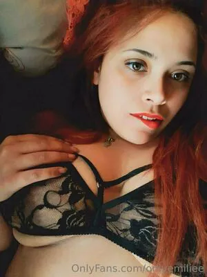Onlyemiliee OnlyFans Leaked Free Thumbnail Picture - #usMV6KfUer