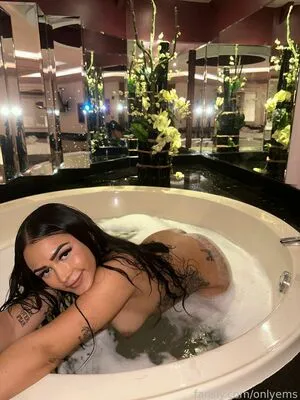 Onlyems OnlyFans Leaked Free Thumbnail Picture - #9GdE7mP9Rj