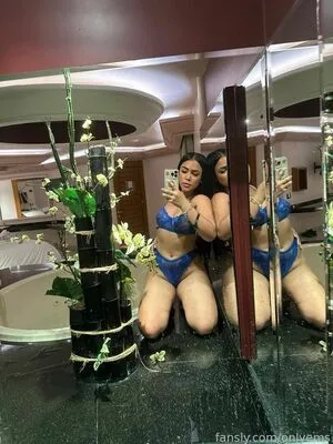 Onlyems OnlyFans Leaked Free Thumbnail Picture - #cpbAeVqsNY