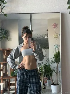 Onlyevamariexx OnlyFans Leaked Free Thumbnail Picture - #0Gm7LvAt0L