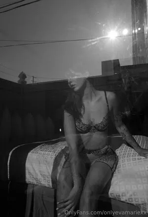 Onlyevamariexx OnlyFans Leaked Free Thumbnail Picture - #9iVWLkWs2P