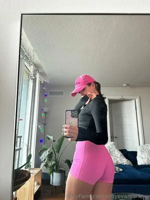 Onlyevamariexx OnlyFans Leaked Free Thumbnail Picture - #enBexvZGuo