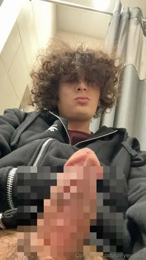 Onlyevanof OnlyFans Leaked Free Thumbnail Picture - #Kj9NDLZcNw